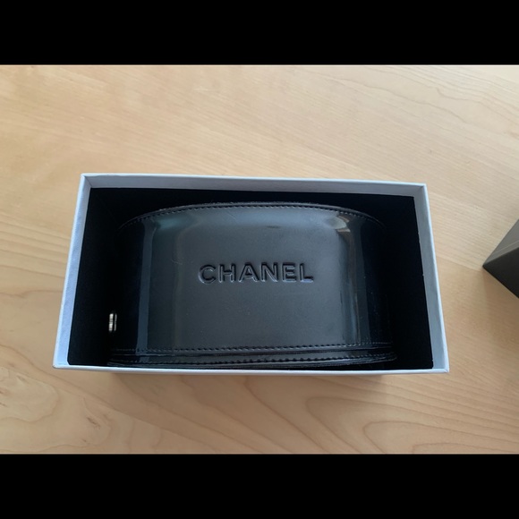 Chanel Sunglasses - Picture 7 of 11